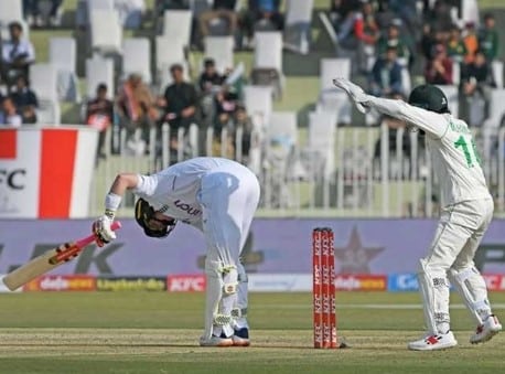 جرات مندانہ اعلان کے بعد انگلینڈ کی فتح کی خوشبو