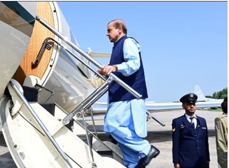 وزیراعظم دو روزہ سرکاری دورے پر متحدہ عرب امارات روانہ ہوگئے
