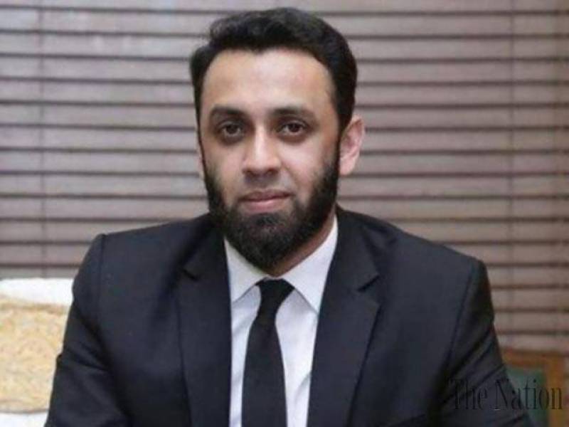 عمران کو گھر جا کر بھی بلانا پڑے تو بلانا چاہیے، عطا تارڑ