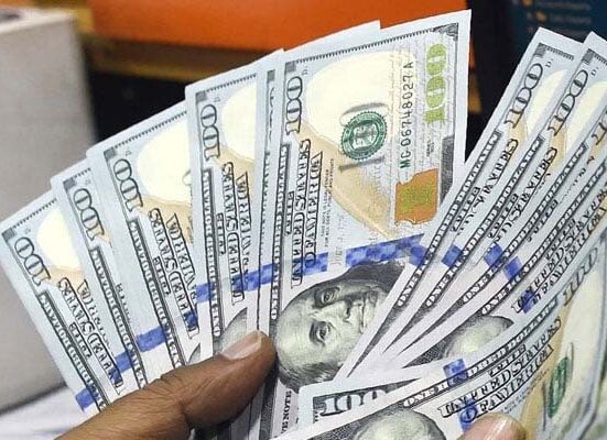 انٹربینک میں روپے کے مقابلے میں ڈالر مہنگا