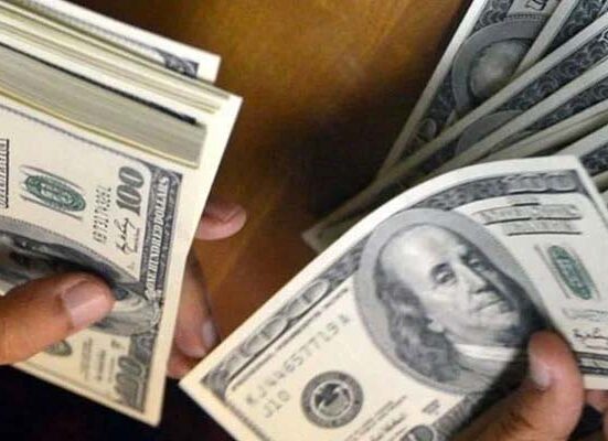 ڈالر مزید مہنگا ہونے لگا