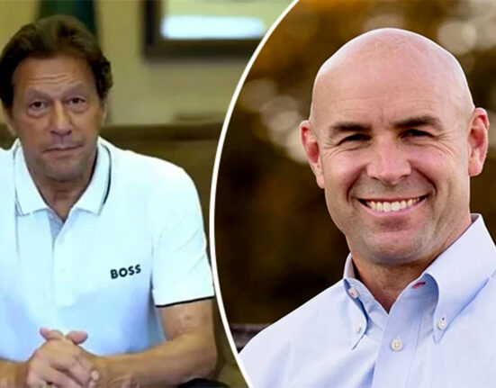 عمران خان کے ساتھ کرکٹ کھیلنا پسند کروں گا: امریکی رکن کانگریس