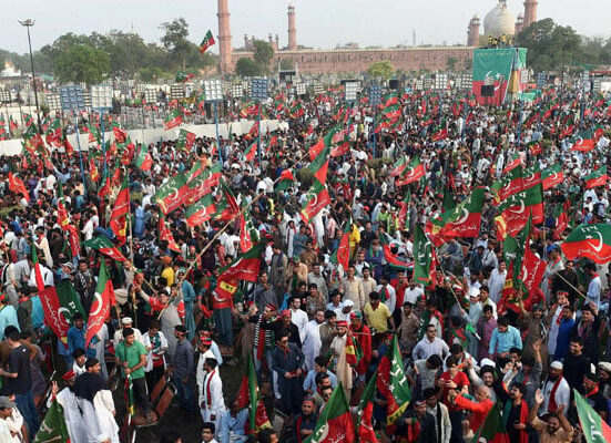 نگران پنجاب حکومت کا پی ٹی آئی کو جلسے کی اجازت دینے کا فیصلہ