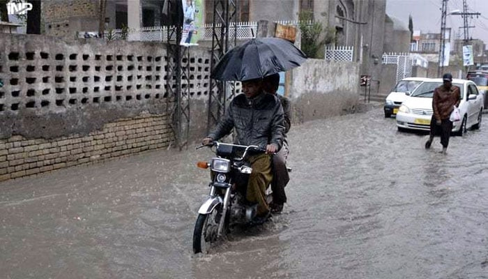 شمالی بلوچستان مضبوط مغربی سسٹم کے زیر اثر آگیا، کئی علاقوں میں موسلادھار بارشیں