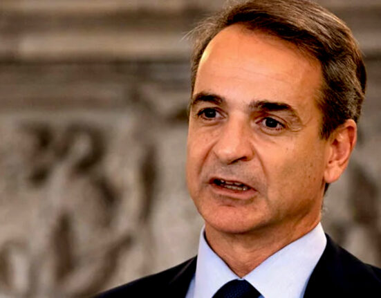 یونان کے وزیراعظم نے ٹرین حادثے کو انسانی غلطی قرار دے دیا