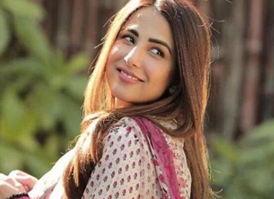 اشنا شاہ شادی کے بعد مشکل میں پڑگئیں