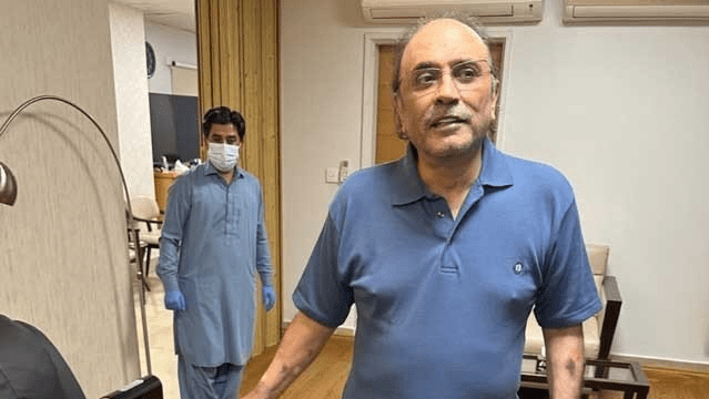 آصف زرداری دبئی میں ہسپتال سے گھر منتقل