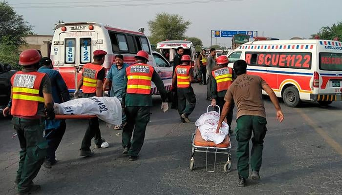 اوکاڑہ ، ٹریفک حادثے میں 7 افراد جاں بحق