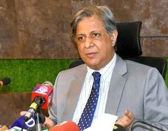 سپریم کورٹ ریویو آف ججمنٹس اینڈ آرڈرز ایکٹ سے نواز شریف کو کوئی فائدہ نہیں ہوگا، وزیر قانون