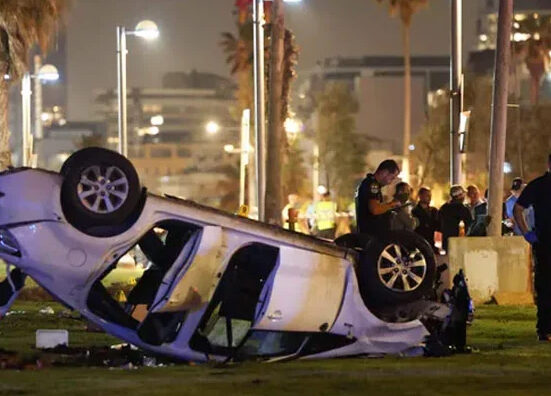 اسرائیل: تل ابیب میں ڈرائیور نے سیاحوں پر کار چڑھا دی