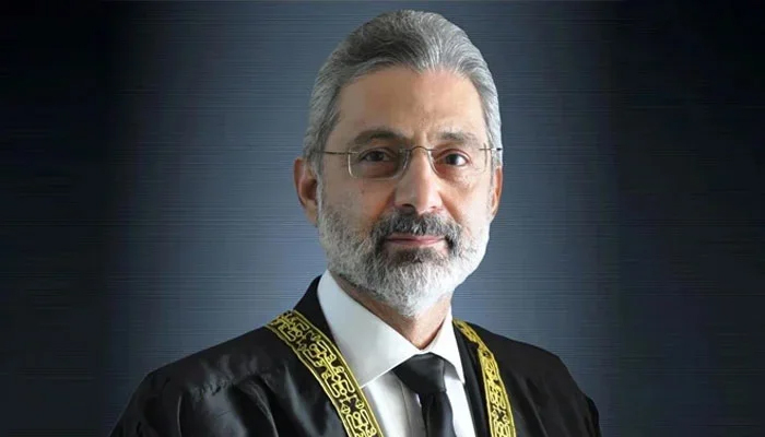 کیا اب کھڑکی اور دروازے کے مسائل بھی سپریم کورٹ حل کریگی ؟ جسٹس فائز عیسیٰ