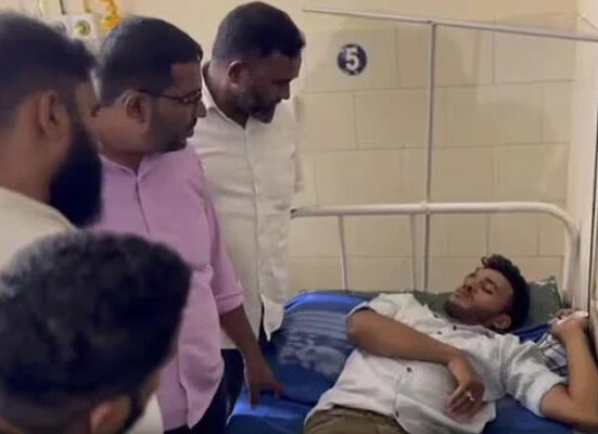 ہندو لڑکی سے بات کرنے پر مسلمان لڑکے پر تشدد