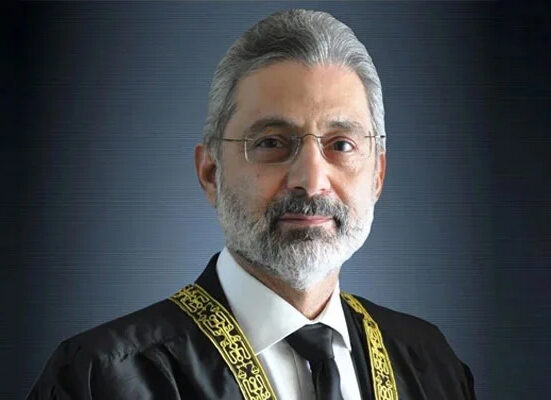 آپ کی کتنی تنخواہ ہے ؟؟ جسٹس فائز عیسی کا تفتیشی افسر سے سوال