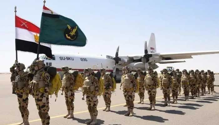 مصر کے 177 فوجی سوڈان سے واپس قائرہ پہنچ گئے