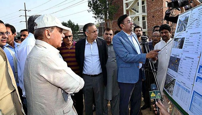 پنجاب کے عوام سے ہماری حمایت کا انتقام لیا گیا ، شہباز شریف