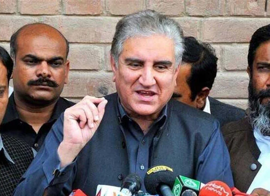 چیف جسٹس اصولی موقف پر چٹان کی طرح کھڑے ہیں ، شاہ محمود