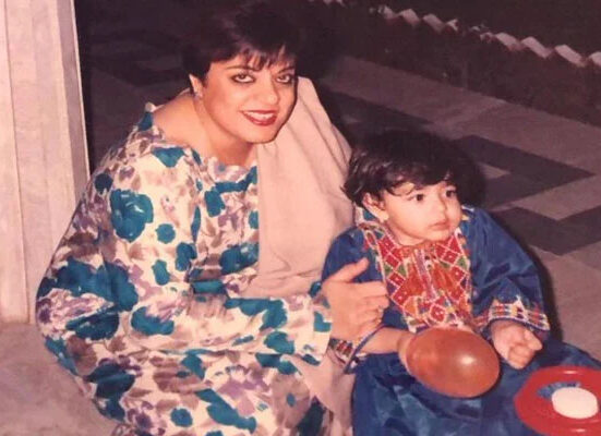 میری امی جیل میں کیوں ہیں ؟ بیٹی ایمان مزاری کا رہائی کامطالبہ