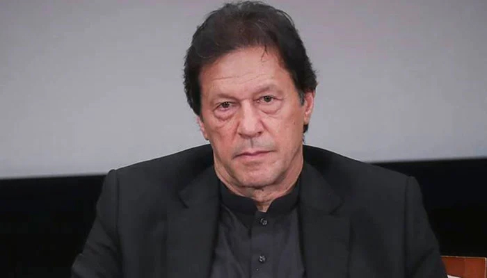 عمران خان پولیس لائن گیسٹ ہاﺅس سے اسلام آباد ہائی کورٹ کیلئے روانہ