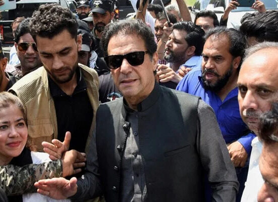 121 مقدمات ، عمران خان لاہور ہائیکورٹ میں پیش