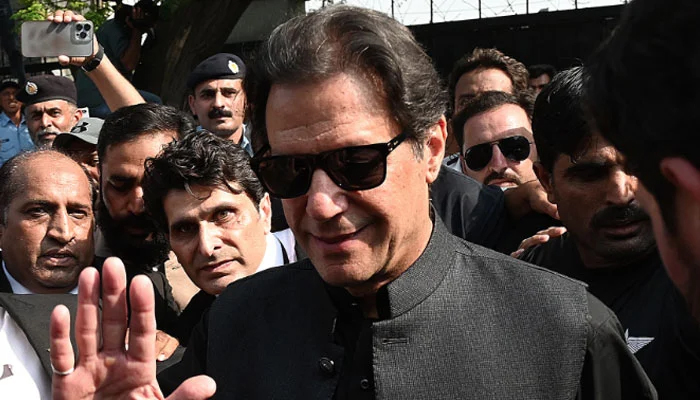عمران خان کیخلاف دہشتگرد ی کے 7 مقدمات میں ضمانت کی درخواستوں پر فیصلہ محفوظ