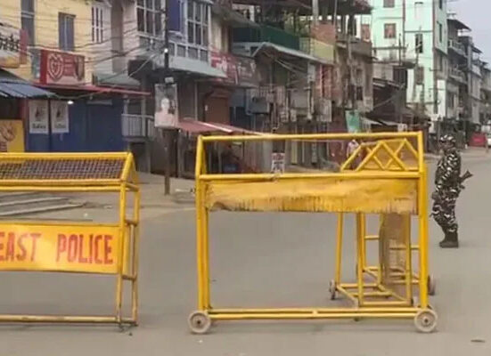 بھارتی ریاست منی پور کے 8 اضلاع میں کرفیو نافذ