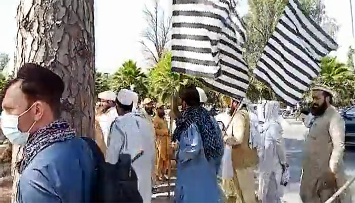 اسلام آباد دھرنا، پی ڈی ایم کارکنان کی ریڈ زون میں داخلے کی کوشش