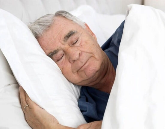 زیادہ سونے والے بچوں میں سیکھنے کی صلاحیت کم ہوتی ہے