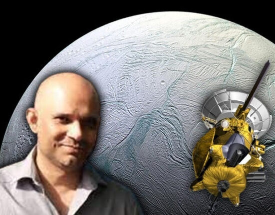 پاکستانی سائنسداں نے زحل کے چاند پر حیات کے لیے ضروری فاسفورس دریافت کرلیا