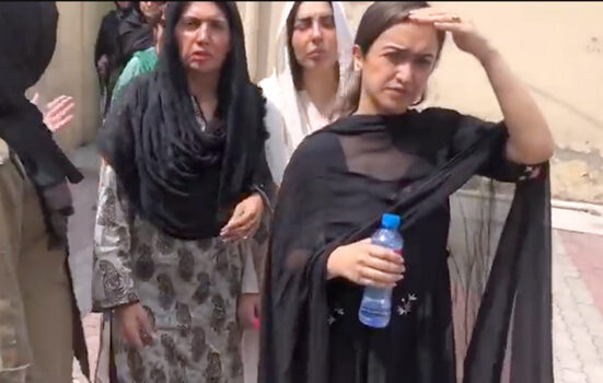 پی ٹی آئی کی گرفتار خواتین نے جیل میں زیادتی کی تردید کردی