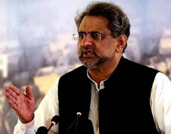 شاہد خاقان عباسی نے اقتصادی رابطہ کمیٹی رکنیت سے استعفیٰ دیدیا