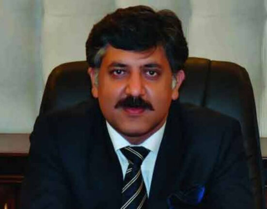 سابق وفاقی وزیر شیخ وقاص اکرم کیخلاف مقدمہ درج