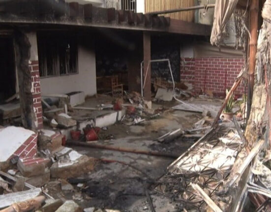 نارتھ ناظم آباد کے کمپیوٹر ویئر ہاؤس میں سلنڈر دھماکہ، چوکیدارجاں بحق