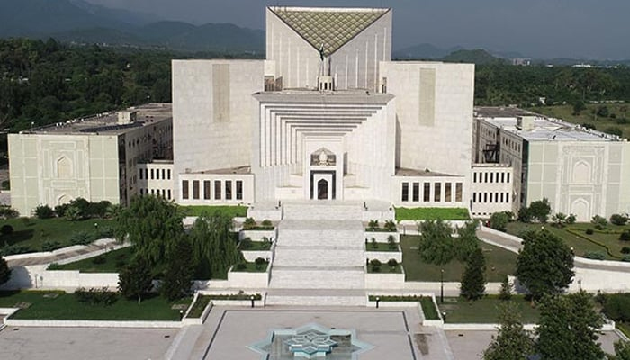 سویلین کا فوجی ٹرائل؛ حکومت کی سپریم کورٹ کو 6 یقین دہانیاں