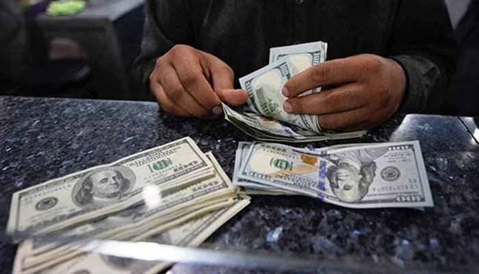 انٹر بینک میں ڈالر 287 روپے کا ہوگیا