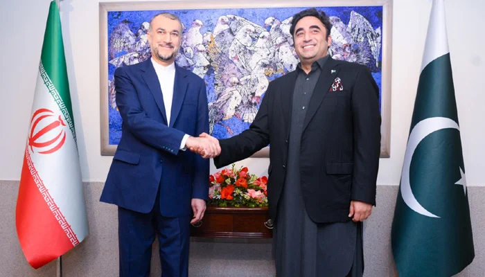 ایران کے وزیر خارجہ 3 روزہ دورے پر پاکستان پہنچ گئے