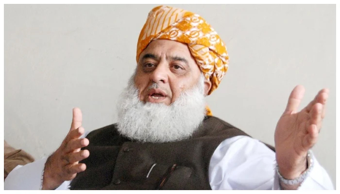 الیکشن نہ ہونے کا جواب نہیں ، وقت پر حکومت چھوڑ رہے ہیں ، مولانا