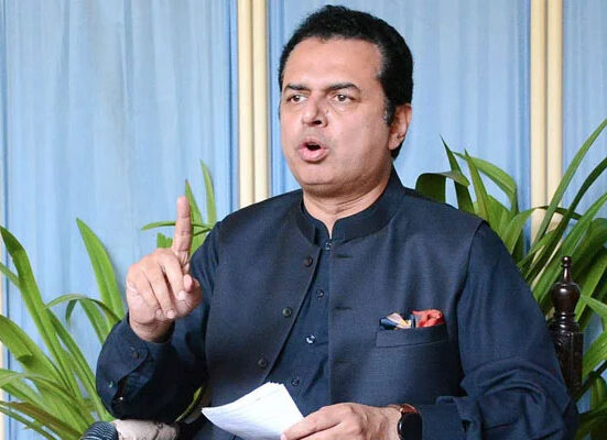 اگر سعودی عرب ہمیں ساڑھے 5ہزار بھکاری پکڑ کر دے اور کہے یہ آپ کے لوگ ہیں تو ہم کیا کریں؟ طلال چوہدری