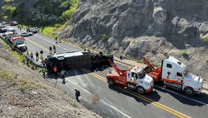 میکسیو حادثے میں 10 تارکین وطن ہلاک ، 25 زخمی