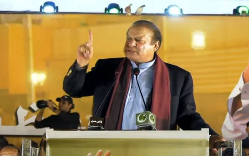 تسبیح میرے پاس بھی ہے پڑھتا ہوں پر بغل میں چھری اورمنہ میں رام رام مجھ سے نہیں ہوتا