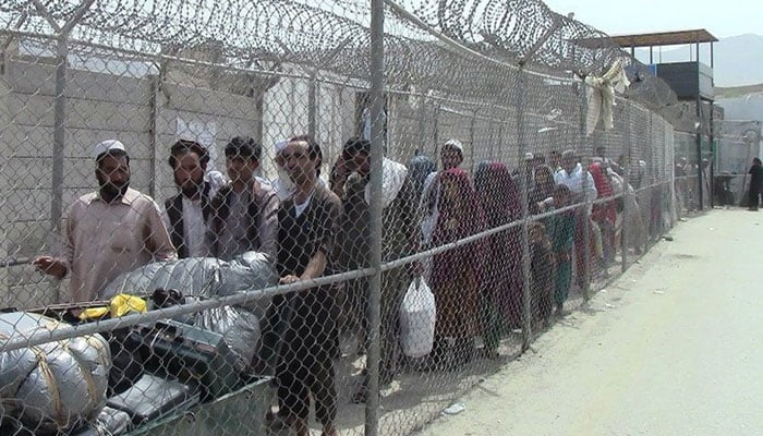 افغان باشندوں کی واپسی کا عمل سبوتاژ کرنے کا منصوبہ بے نقاب، آپریشن موخر کریں ، افغان حکومت