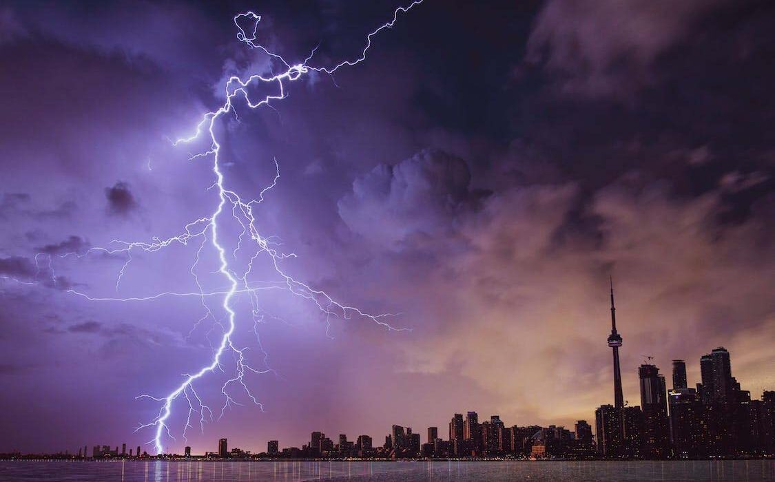 آئندہ 24 گھنٹوں کے دوران ملک میں موسم کیسا رہے گا؟ جانیں