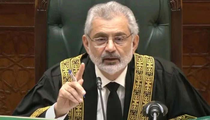 تاحیات نااہلی کیس: انتخابات پر انفرادی نہیں آئینی تشریح سے متعلق کیس سنیں گے، چیف جسٹس پاکستان