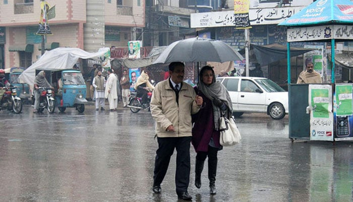 ملک کے مختلف حصوں میں بارش ، طویل خشک موسم کا خاتمہ