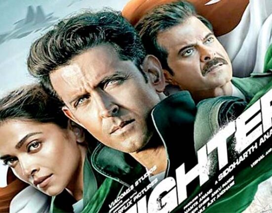 ہریتھک روشن کی پاکستان مخالف فلم 'فائٹر' پر خلیجی ممالک میں پابندی عائد