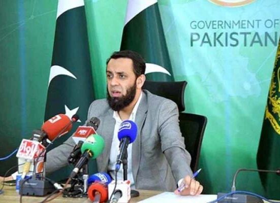 وزارت خزانہ کو مہنگائی میں کمی لانے کا ہدف دیاگیا ہے ، عطا ءتارڑ