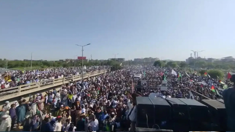 اسلام آباد میں تحریک لبیک کا دھرنا جاری ، عوام کیلئے آمد ورفت میں مشکلات