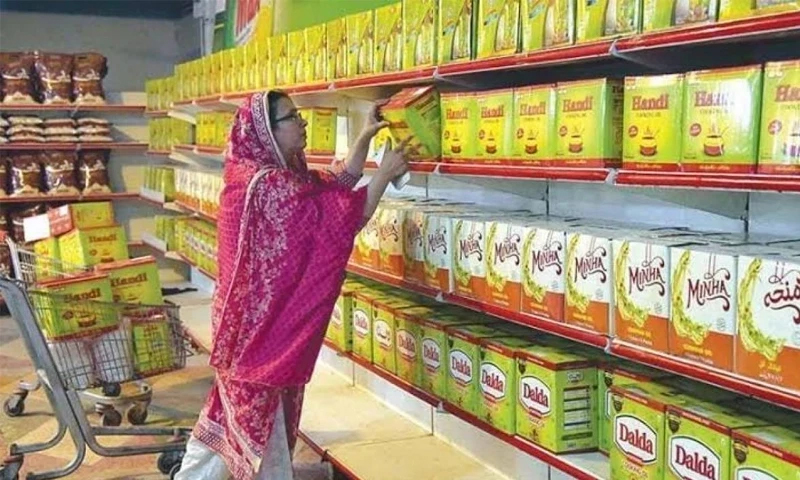 ٹیکس لگنے کے بعد گھی اور کوکنگ آئل کی قیمتوں میں اضافے کی فہرست