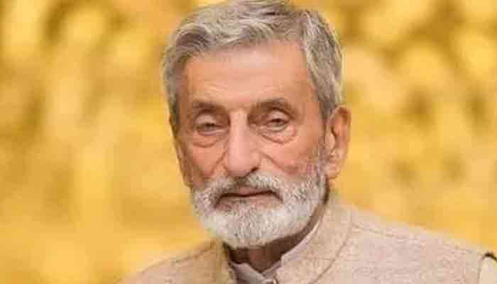 پے در پے شکست: غلام احمد بلور نے سیاست سے کنارہ کشی اختیار کر لی