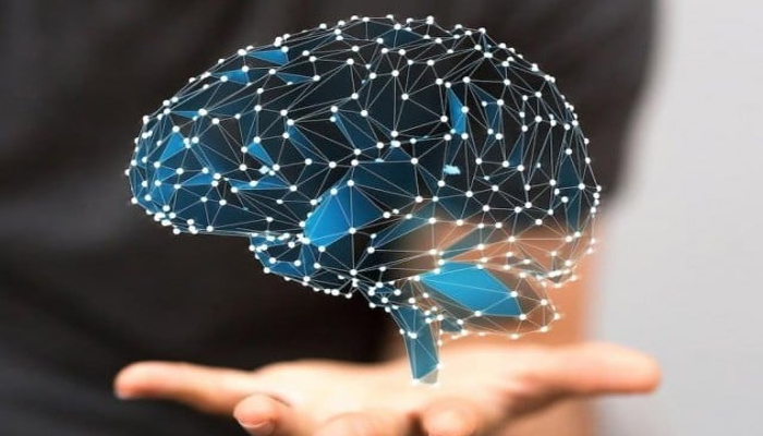 پارکنسن کے مریضوں کیلئے نیا اے آئی دماغی امپلانٹ متعارف