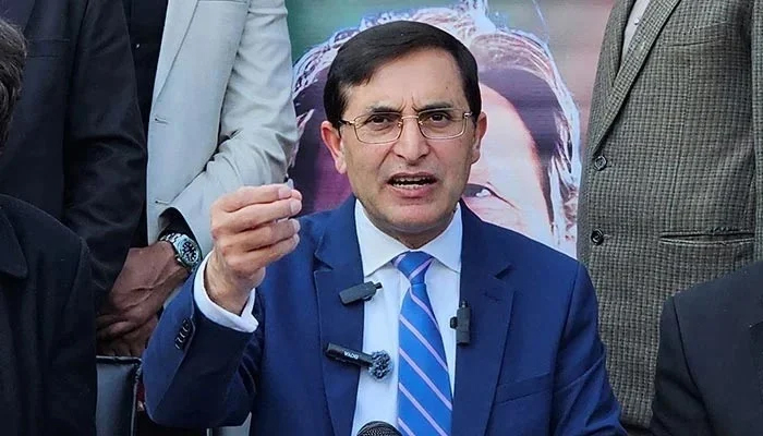 ترامیم کیخلاف ہماری جدوجہد مولانا کیساتھ ہوگی ، بیرسٹر گوہر